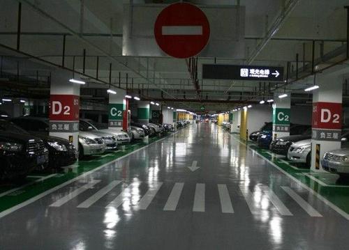 纯净水漆要如何施工才能做到不变色和抗涨筋呢?